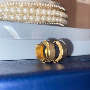 Small Men Women Stainless Steel Plain Hoop Huggie Ear Stud Earrings